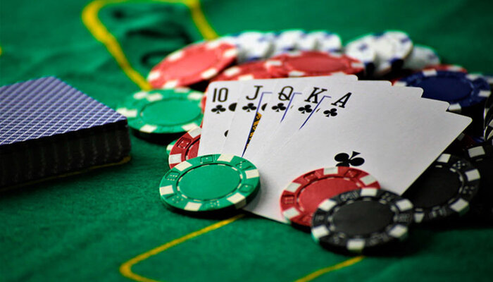 3+ kỹ thuật chơi Poker siêu đỉnh từ cao thủ Sin88